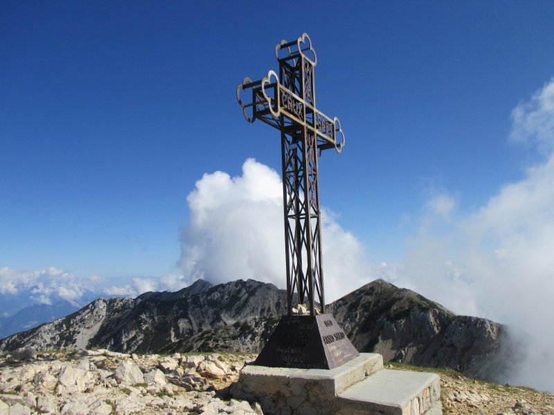 a 067 dal Monte Maggiore, uno sguardo alle cime salite_1.jpg