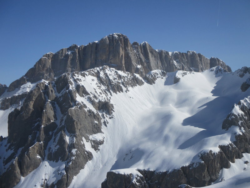 IMG_9526 le 3 Cime Ombretta...alle spalle, la Regina_1.JPG