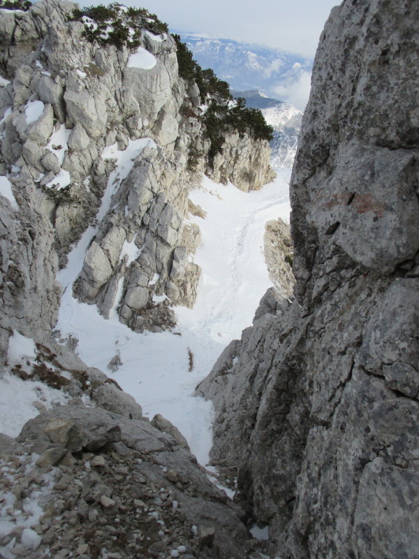 a 105 la parte bassa del canalino, passi di I°_1.jpg